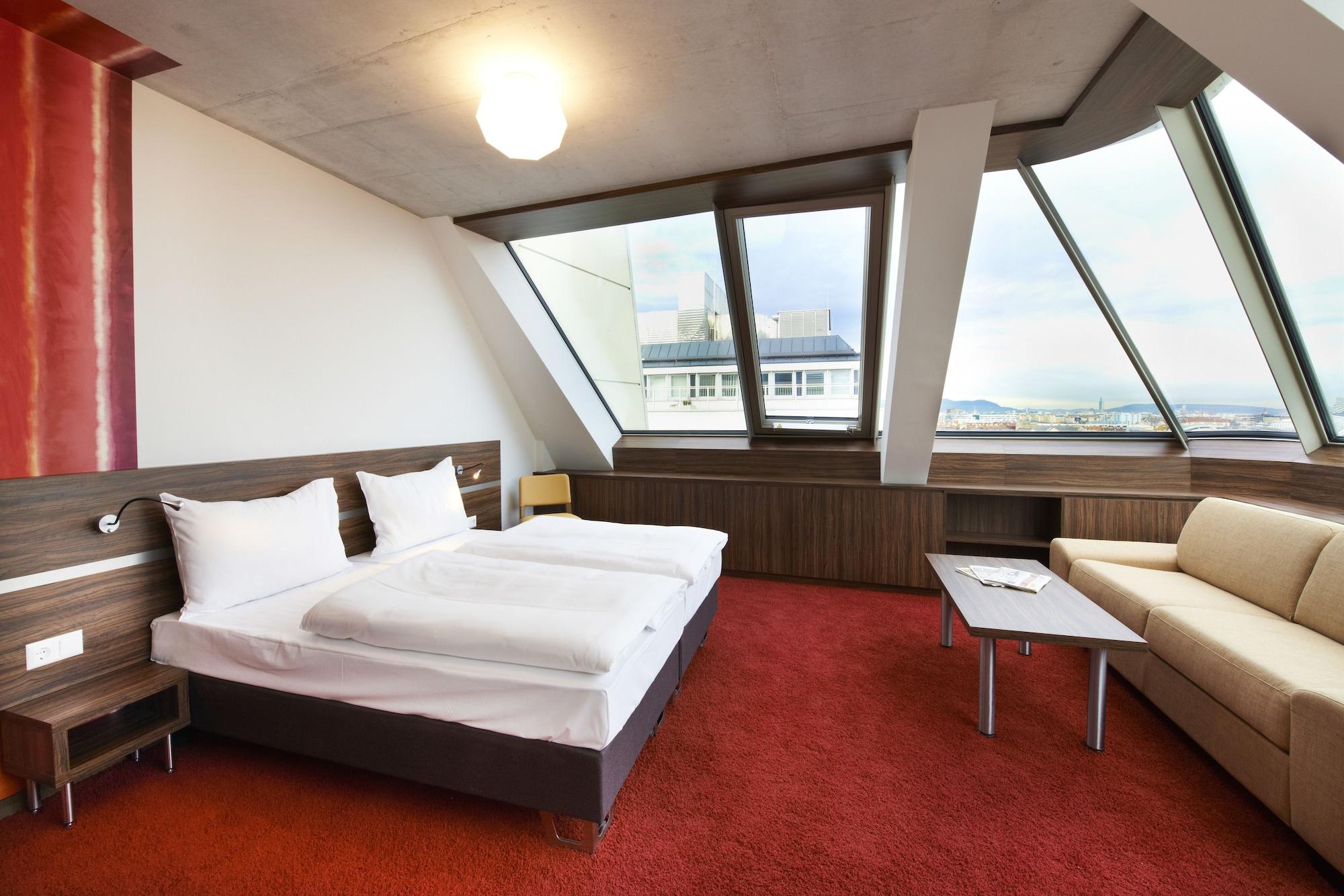 Simm's - Cityhotel Next To Metro U3 4* Viena