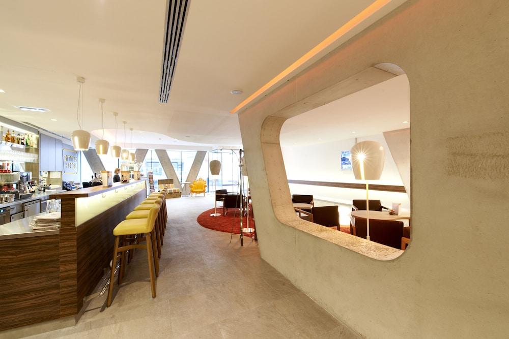 Simm's - Cityhotel Next To Metro U3 Viena