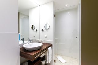 Simm's - Cityhotel Next To Metro U3 4* Viena